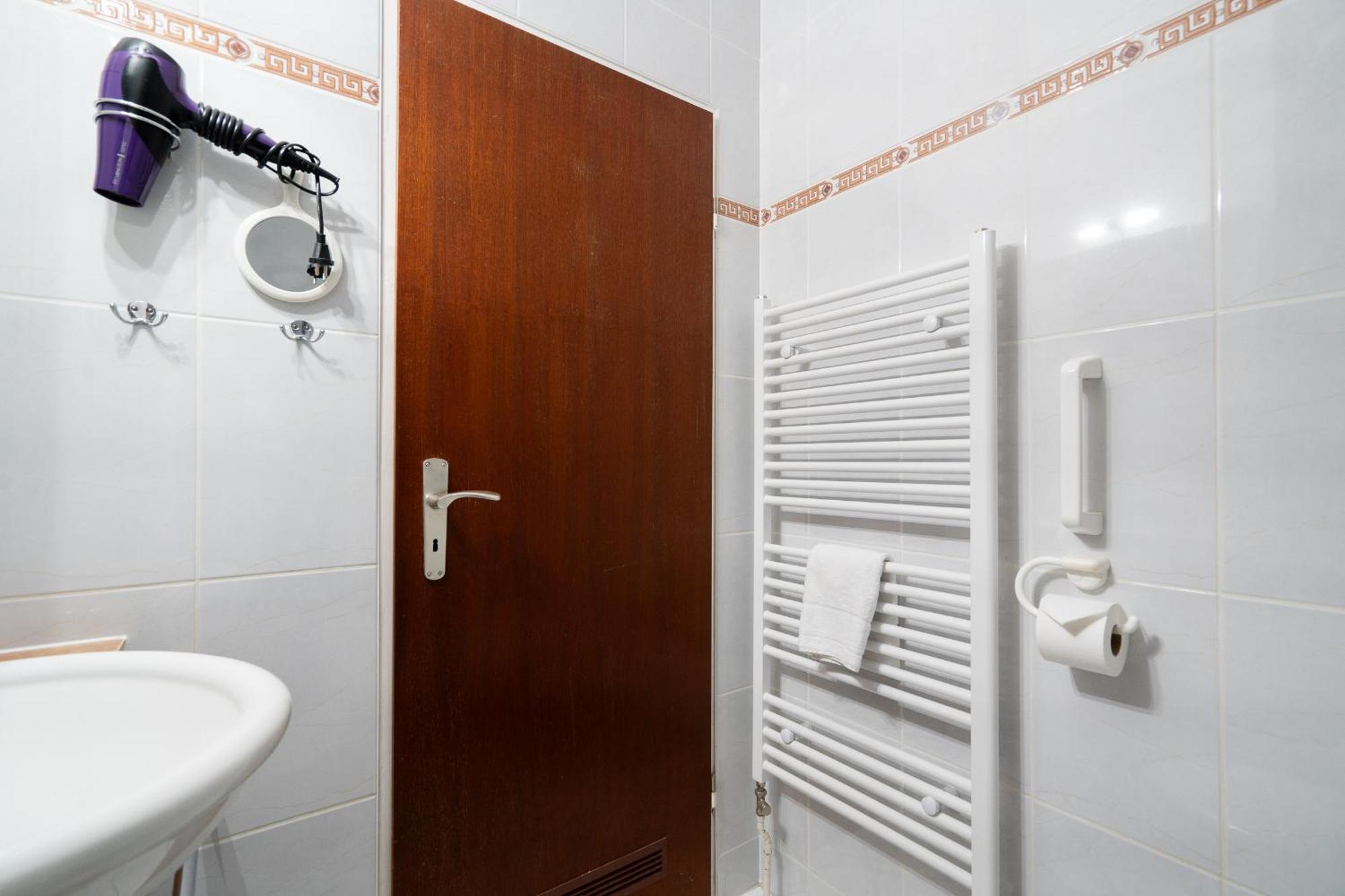 Das Solaris 11 Beach Apartment Mit Gemeinschaftssauna Und Grillplatz เกรอมิทซ์ ภายนอก รูปภาพ