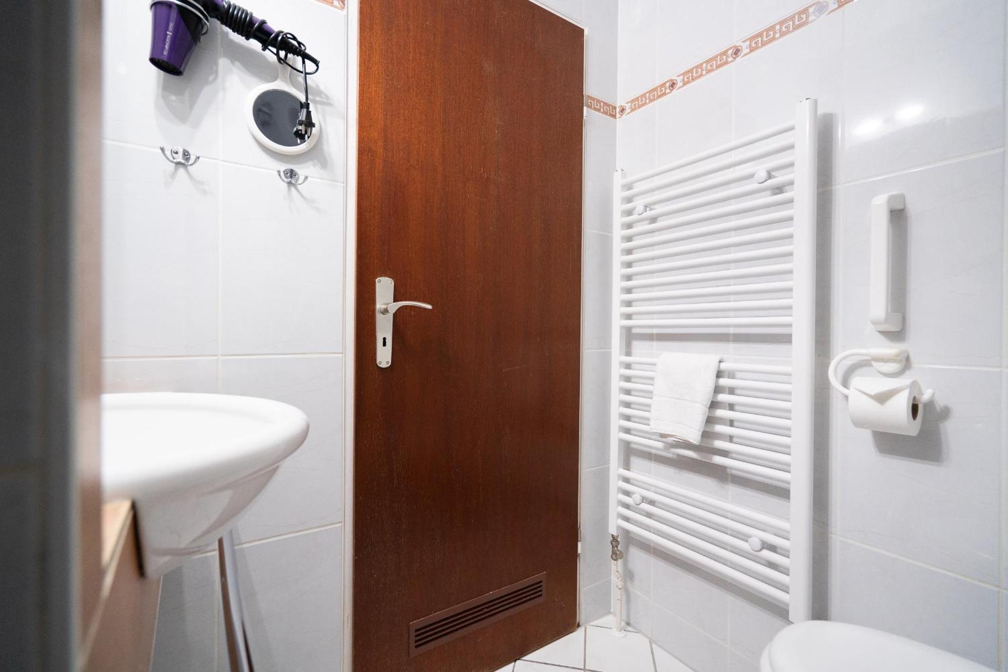 Das Solaris 11 Beach Apartment Mit Gemeinschaftssauna Und Grillplatz เกรอมิทซ์ ภายนอก รูปภาพ