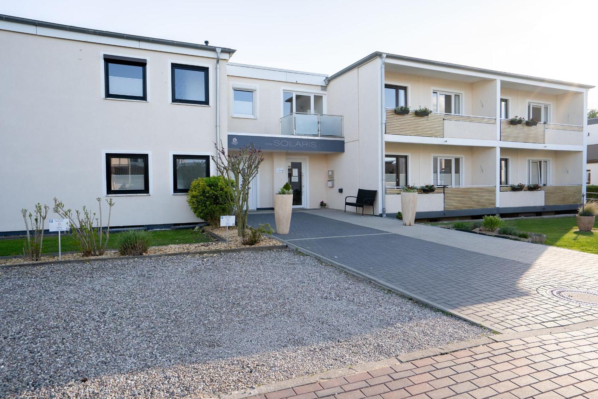 Das Solaris 11 Beach Apartment Mit Gemeinschaftssauna Und Grillplatz เกรอมิทซ์ ภายนอก รูปภาพ